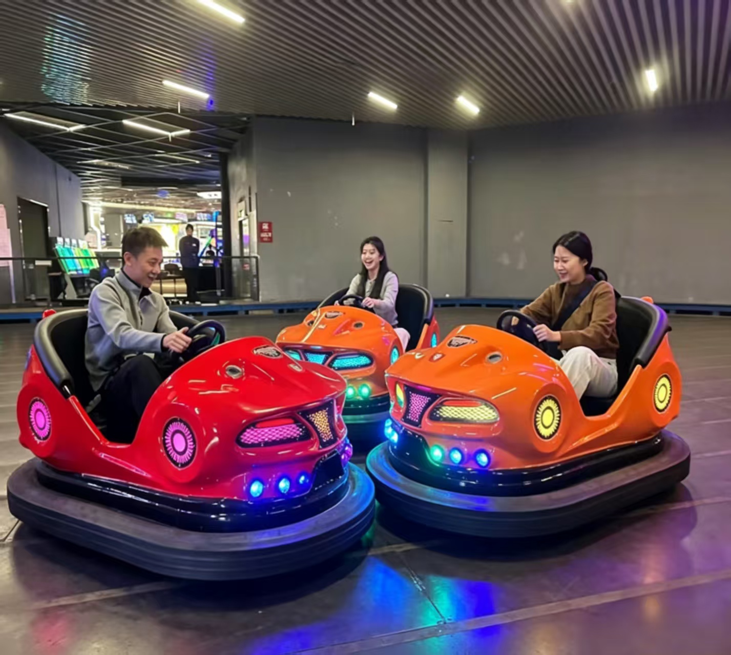 闪电双人碰碰车